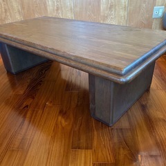 無料　　テーブルの画像