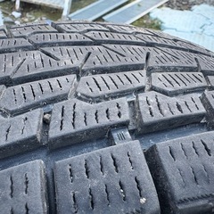 スタッドレス タイヤ アイスガード　G075 195/80r15LT ハイエース　キャラバンの画像