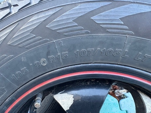 スタッドレス タイヤ アイスガード　G075 195/80r15LT ハイエース　キャラバン