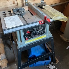 テーブルソーの画像