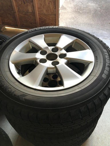 トヨタ純正ホイール
215/65R/16