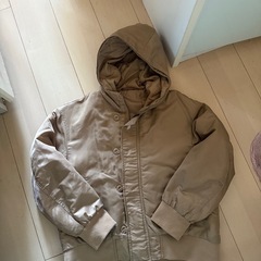 GU ダウンジャケット の画像