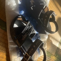 女の子用ファッションの画像