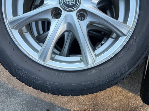 スタッドレスタイヤ＋ホイール  155/65R14 軽自動車に