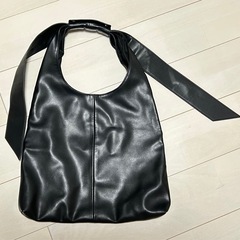 HARE シンセティックレザーショッパートートバッグの画像