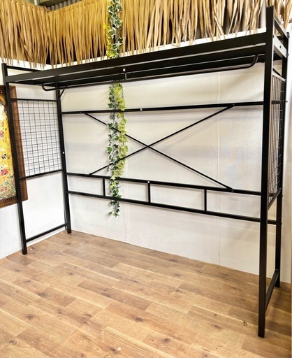 ニトリ ハンガーシェルフ ベッド上収納