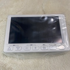 【新品】4.5インチ ポータブルラジオ ワンセグの画像