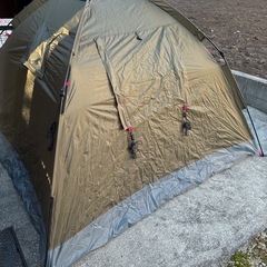 使用数回　PYKES PEAK ライトウェイト ワンタッチテント　カーキ
の画像