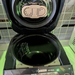 ジャングルジャングル良品館　炊飯器　象印　NP-RN05　3合炊き　2022年製　【R334】　の画像