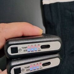 【新品未使用】[LWXFYY] 【2足/1足入り】電熱ソックス アプリ45-75℃温度調節 つま先発熱対応 2個8000mAhバッテリー選択可能 4段階タイミング 高弾性 洗濯可能 男女兼用 日本語説明書付きの画像