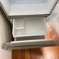 冷蔵庫AQR-20J(S)形の画像