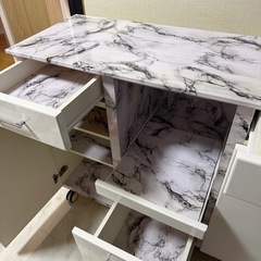 キッチン棚
の画像