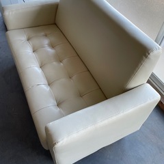 ソファー最終値下げの画像