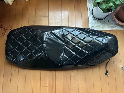バイクシート スカイウェイブ250 CJ44A CJ45A CJ46A スズキ