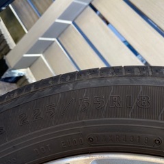 タイヤ　225/55R18 　デリカD5純正ホイール　4本の画像