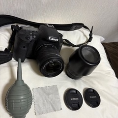 一眼レフカメラ　Canon EOS 7D 望遠レンズ、その他付属品多数の画像