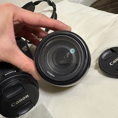 一眼レフカメラ　Canon EOS 7D 望遠レンズ、その他付属品多数の画像