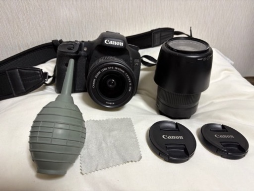 一眼レフカメラ　Canon EOS 7D 望遠レンズ、その他付属品多数