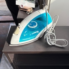 👕 Panasonic スチームアイロン NI-S55 中古品の画像
