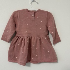 H&Mベビーニットワンピースの画像