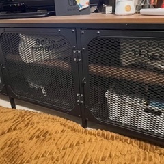 IKEA フィエルボ　テレビ台の画像