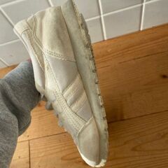 スニーカーの画像