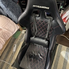 ゲーミングチェアの画像