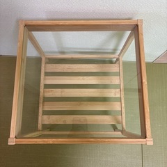 IKEA サイドテーブルの画像