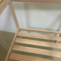 IKEA サイドテーブルの画像