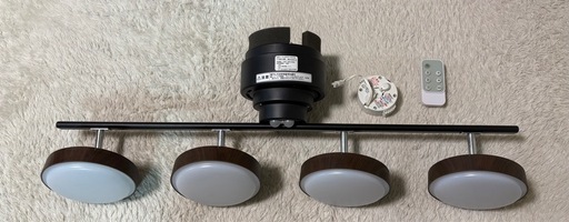 LEDシーリングライト キャトル(YY38W-4BR) ニトリ