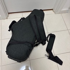 アルトサックスのケースの画像