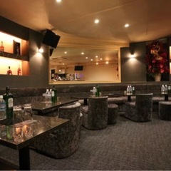 ホールスタッフ、ドリンカー、ビラ配り時給2,000円 の画像