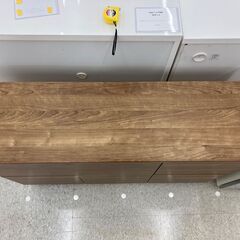 キャビネット ブラウンの画像