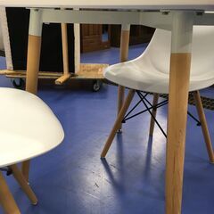 ★リユースのサカイ横浜南店★YM1648 山善 ダイニングテーブルセット ホワイト W70×D70×H70.5 クリーニング済みの画像