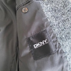 DKNYのロングコートの画像