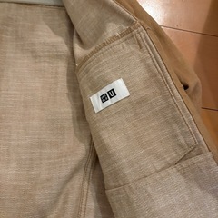 ユニクロU トラッカージャケットの画像