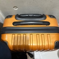キャリーケースの画像