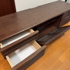 テレビ台の画像