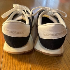 New Balance
スニーカー　24.5cmの画像