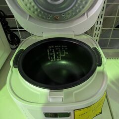 ジャングルジャングル良品館　炊飯器　シャープ　KS-C5E2　3合炊き　2022年製　【R337】の画像