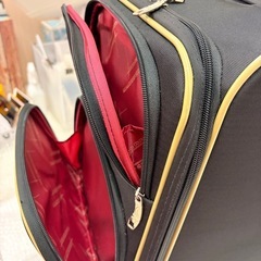 No.105ベネトン　ソフトキャリーケース　中古品の画像