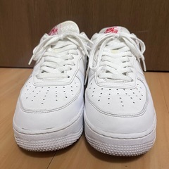 【美品】ナイキ エアフォース 1 ロー ホワイト/ブラック/レッド 27.5cmの画像