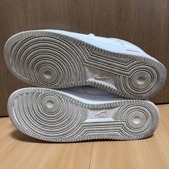 【美品】ナイキ エアフォース 1 ロー ホワイト/ブラック/レッド 27.5cmの画像