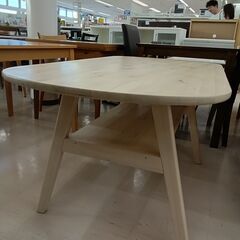 リユースのサカイ栃木店★ジモティ割あり★  テーブル 木目×ライトベージュ W140×D73.5×H65.5 クリーニング済み TC11774の画像