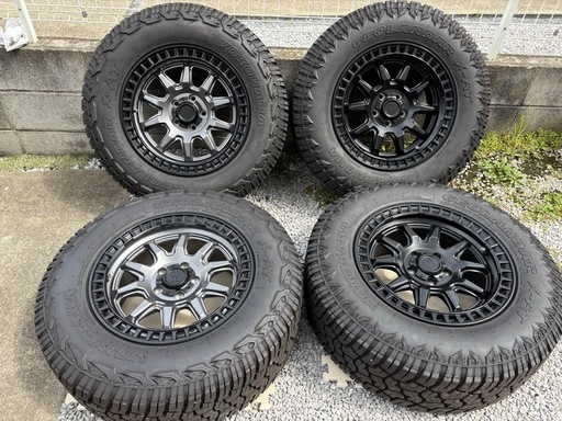 BLACK RHINO CALICO ブラックライノ 17インチ 左右色違い①