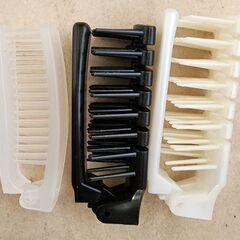 新品　折りたためるヘアブラシ　3個セットの画像