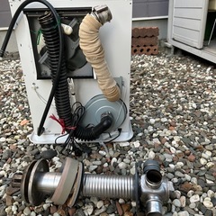 トヨトミ　FF式ストーブ
の画像