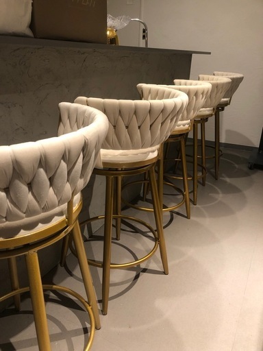 【11/30迄値段更新ok】美品　6脚有り　カウンターチェア　高級感有り