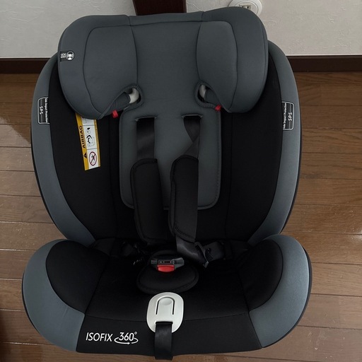 Iチャイルドシート、ジュニアシート
CS008