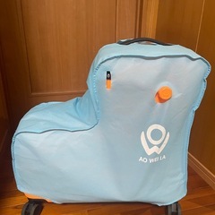 子どもが乗れるキャリーケースの画像